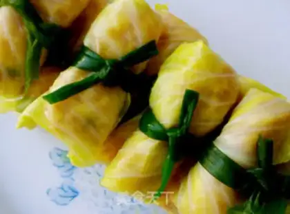 Make Horseshoe rolls step 7