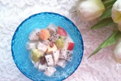 Make Yogurt fruit salad step 2