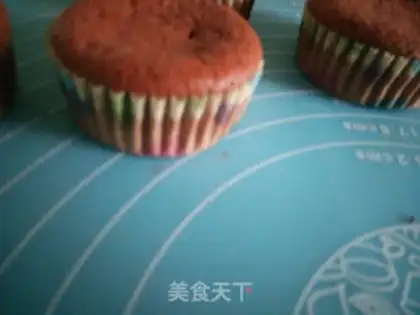 Make Red velvet cupcakes step 10