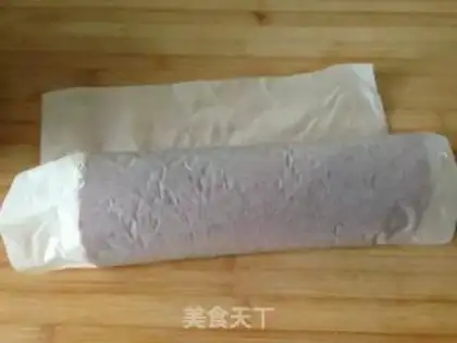 Make Red velvet cake rolls step 20