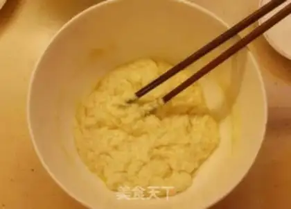 Make Woo-ji put on tea mousse cake step 2