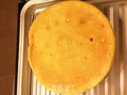 Make Woo-ji put on tea mousse cake step 8