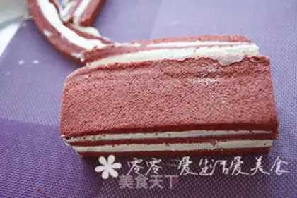 Make Red velvet cream cake step 13