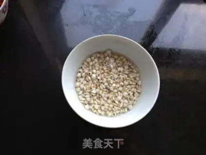 Make Peach gel, rice and beans step 1