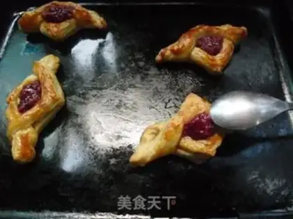 Make A thousand layers of jam step 4