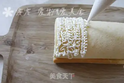 Make Swiss fruit cake roll step 12
