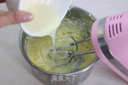Make Red velvet cake rolls step 19