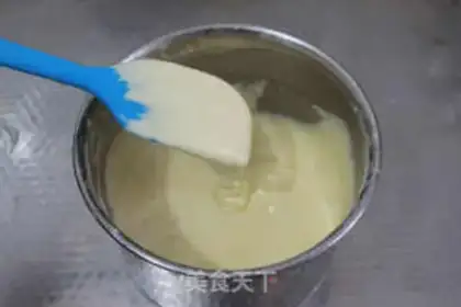 Make Orange rose cupcakes step 7