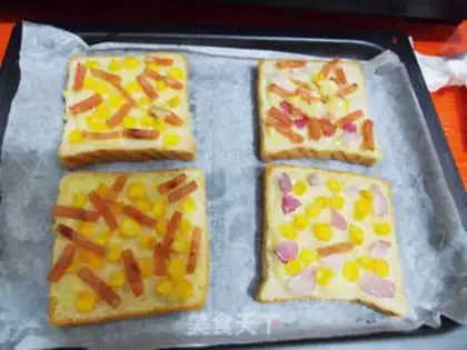 Make Corn ham pizza step 5