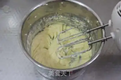 Make Orange rose cupcakes step 10