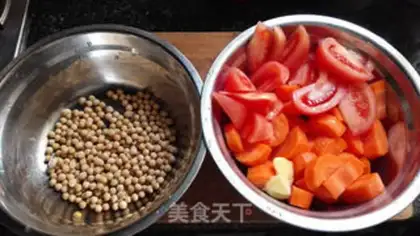 Make Carrot horse hoove bone soup step 1