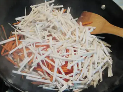 Make Scrambled his own spiral noodles step 12