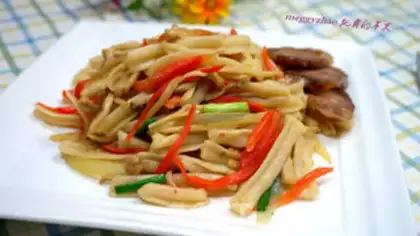 Make Scrambled his own spiral noodles step 17