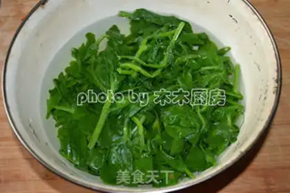 Make Peas with walnuts step 3