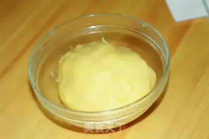 Make Pineapple buns step 3