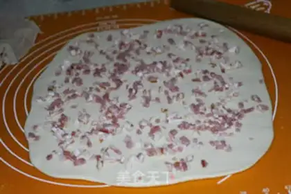 Make Bacon roll step 4