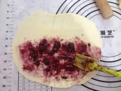 Make A fruity cream bread step 15