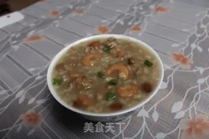 Make Shrimp walnut almond congee step 8