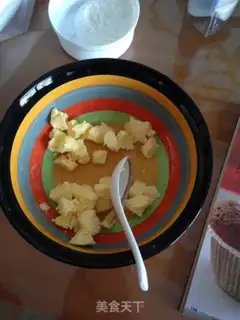 Make Banana chocolate cake step 1