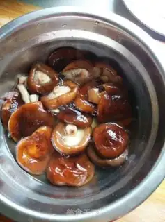 Make Mushroom oil step 2
