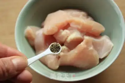 Make Mexican chicken burrito step 4