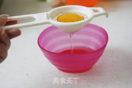 Make Double-colour tea cake rolls step 0