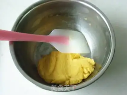 Make Strawberry cheesecake step 1