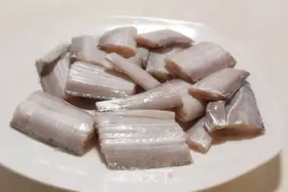 Make Dried fish step 0