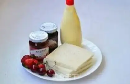 Make A jam sandwich step 0