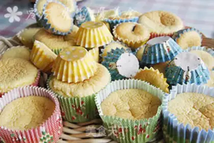 Make Rose and cupcakes step 5
