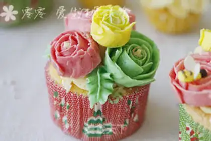 Make Rose and cupcakes step 19