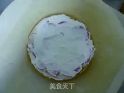 Make Strawberry cream cake step 6
