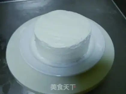 Make Strawberry cream cake step 9