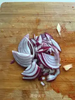 Make Korean beef roll cake step 1