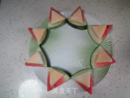 Make The fruit platter is so glamorous step 1