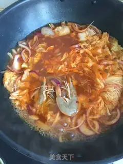 Make Korean beef roll cake step 8
