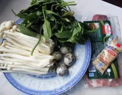 Make Bacon spinach salad step 0