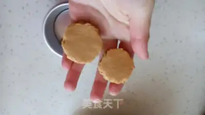 Make Maury Strawberry Moose step 17