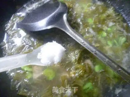 Make Snow pickles, bean ribs soup step 5