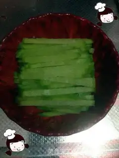 Make Blue radish to fry salad step 2