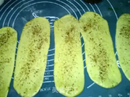 Make Onion pepper salt bean slag roll step 10