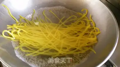 Make Gold noodles step 2