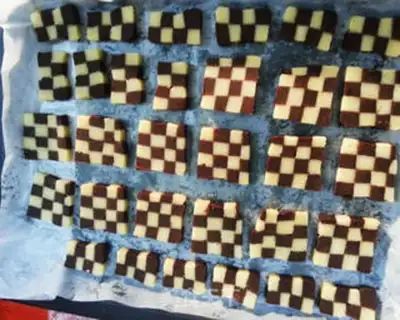 Make Chess cookies step 7