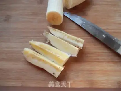 Make Banana cheese rolls step 1