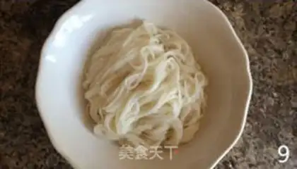 Make Tomato beef noodles step 8