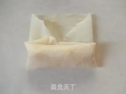 Make Banana cheese rolls step 4