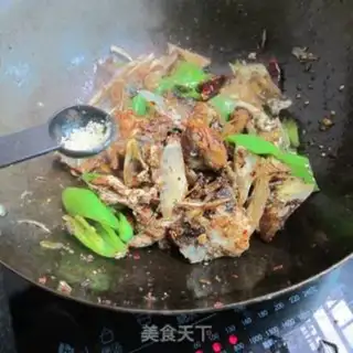 Make Dry pepper, fish head step 10