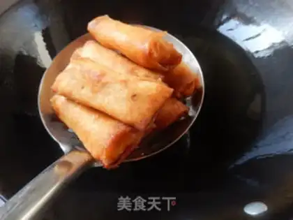 Make Banana cheese rolls step 7