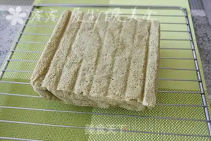 Make Cake with tea and cream step 4