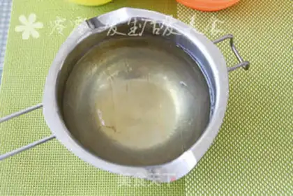 Make Cake with tea and cream step 5